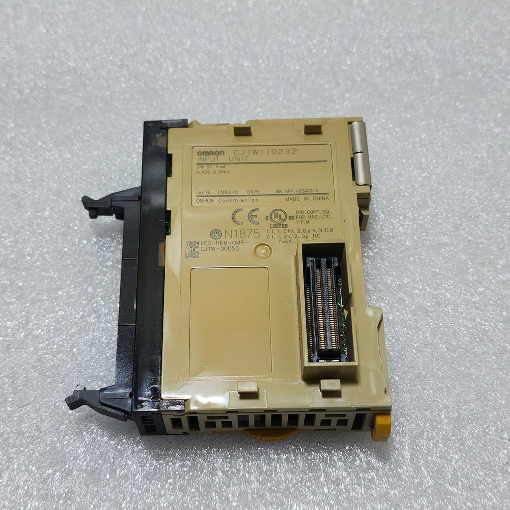 OMRON CJ1W-1D232 INPUT UNIT