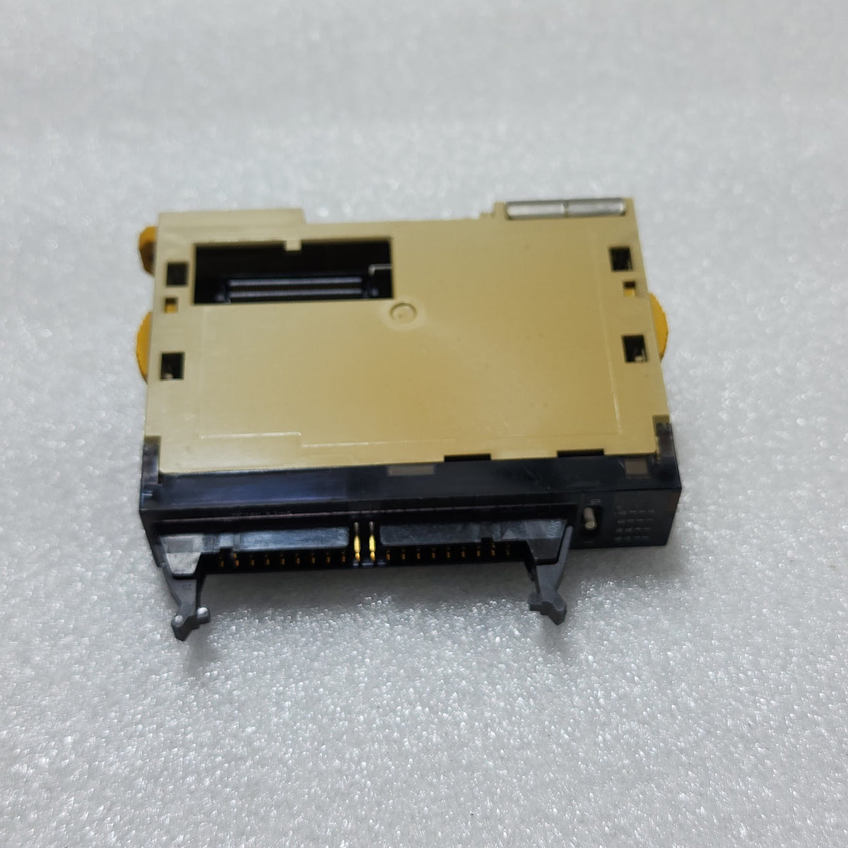 OMRON CJ1W-1D232 INPUT UNIT