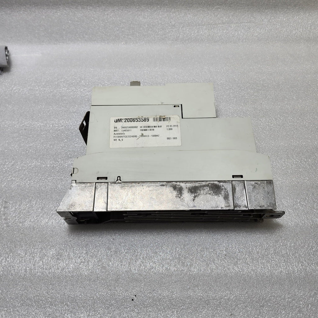 LENZE E84AVTCE2224SX0 2.2kW 3PH AC DRIVE 8400 TOPLINE C 15485811