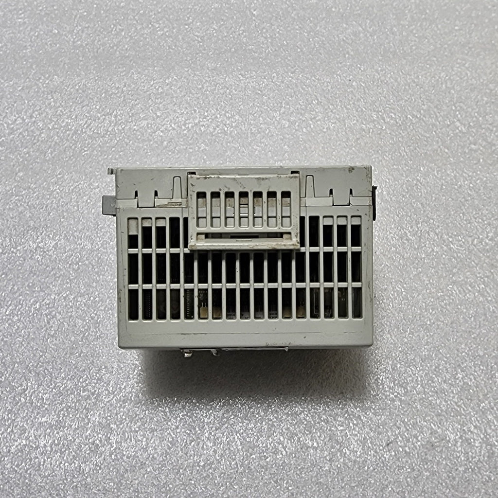 ALLEN BRADLEY CAT 1794-OB16 SER A 96221875 1794-TB3S