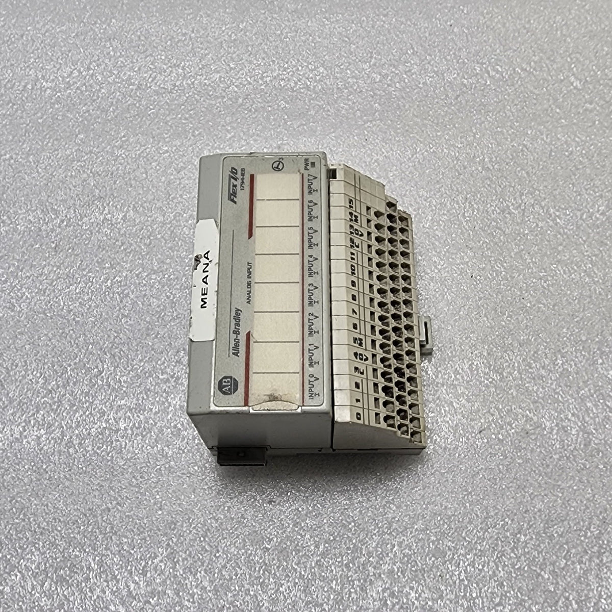 ALLEN BRADLEY CAT 1794-IE8 SER B 96235877 1794-TB3S