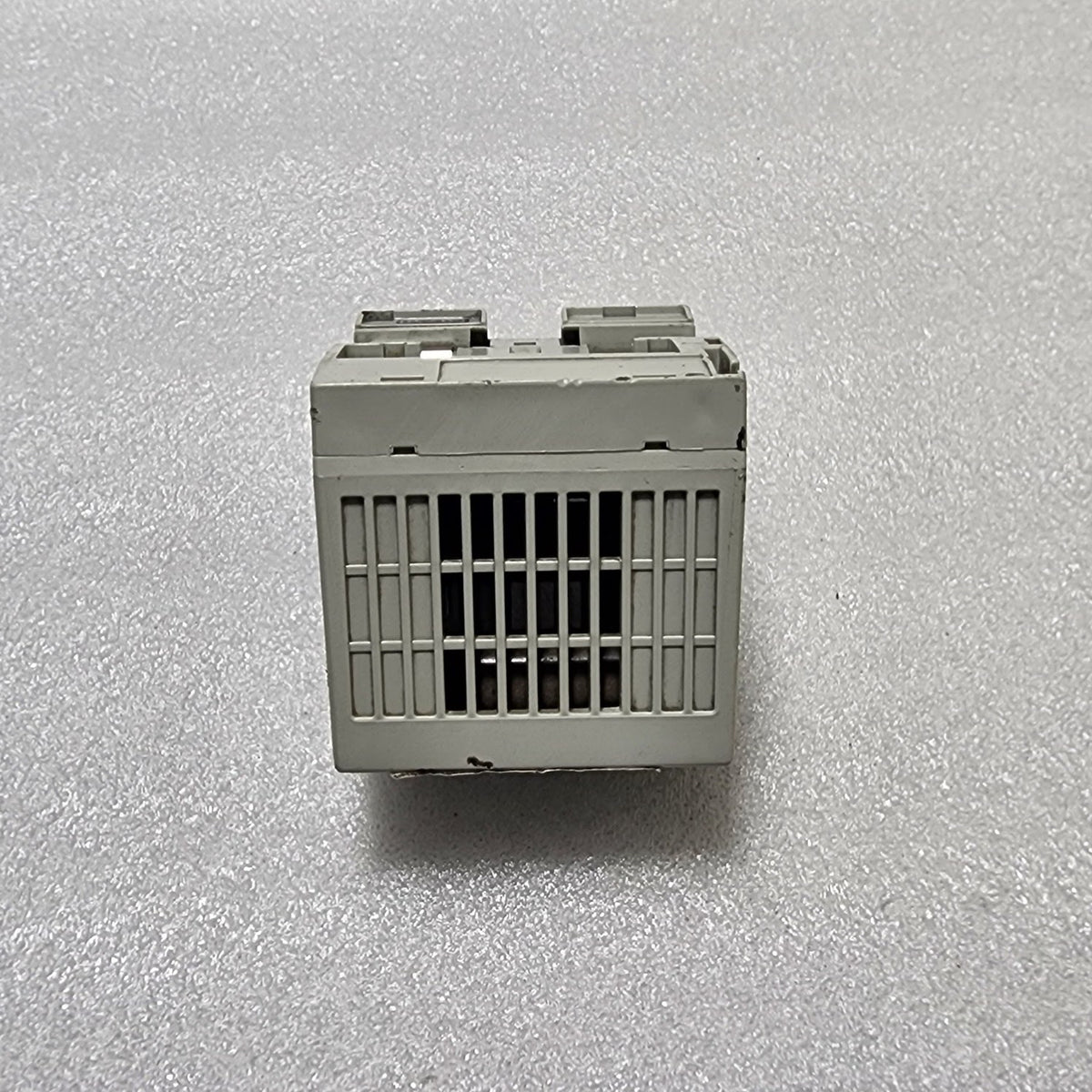 ALLEN BRADLEY CAT 1794-ADN SER B DEVICE NET ADAPTER