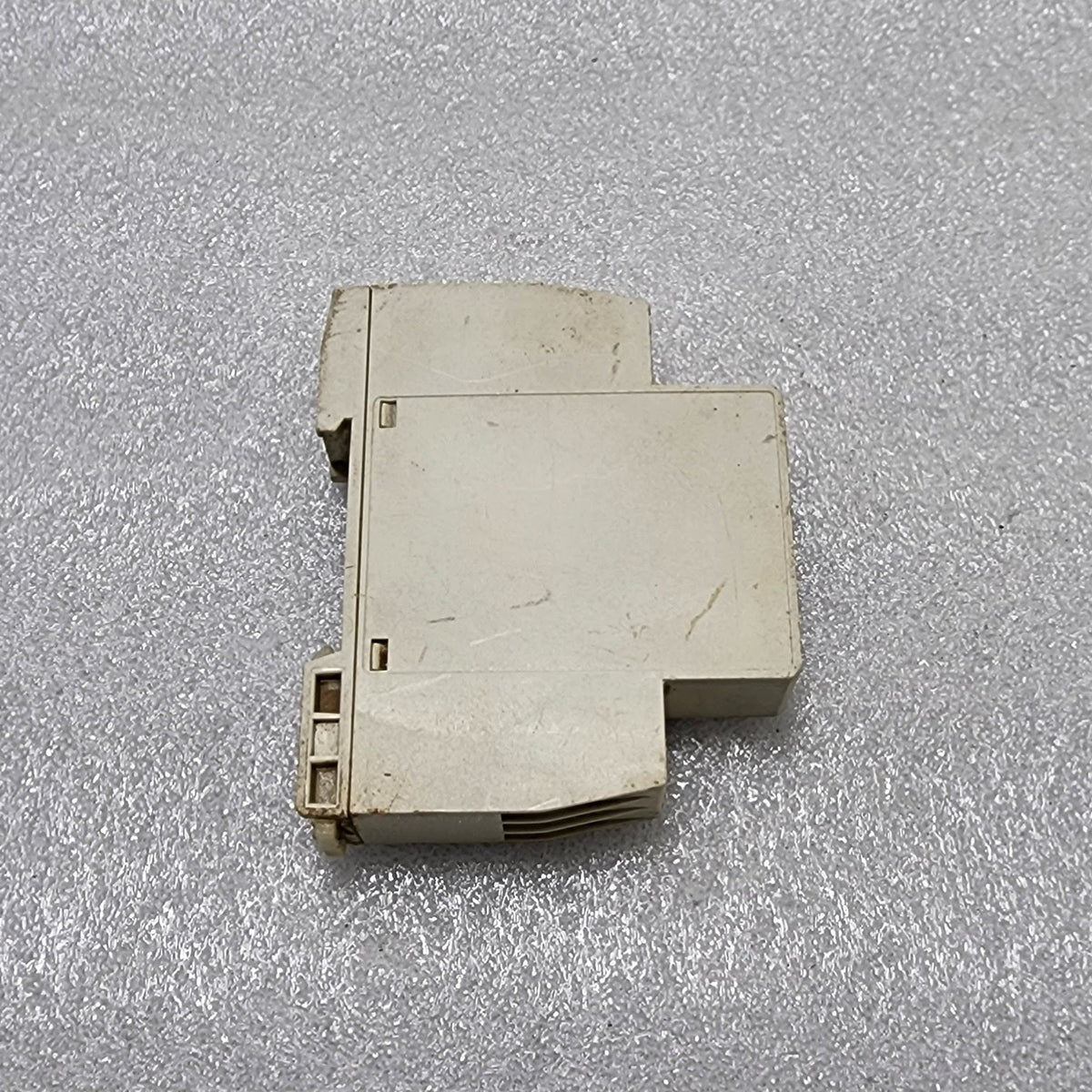 CARLO GAVAZZI DCB51CM24 ASYMMETRICAL RECYCLER TIMER  24-240VAC/24VDC