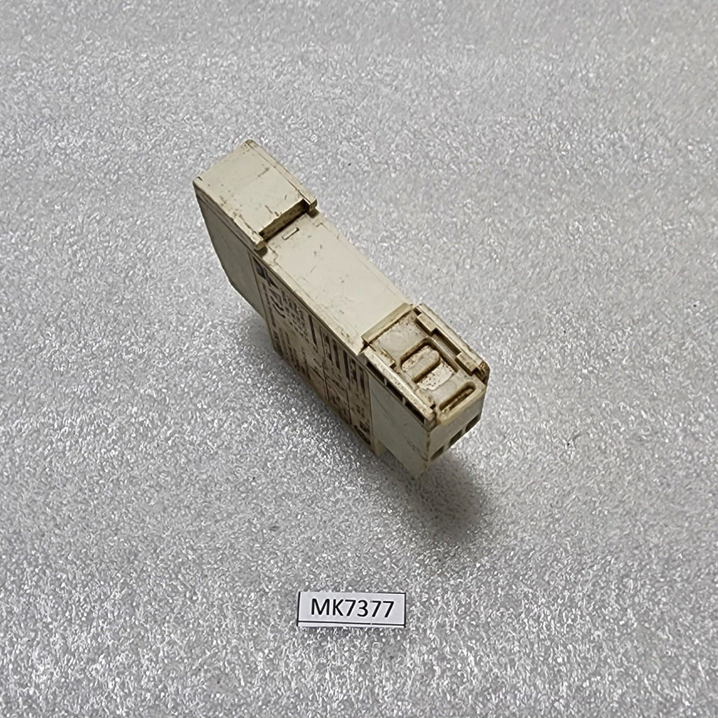 CARLO GAVAZZI DCB51CM24 ASYMMETRICAL RECYCLER TIMER  24-240VAC/24VDC