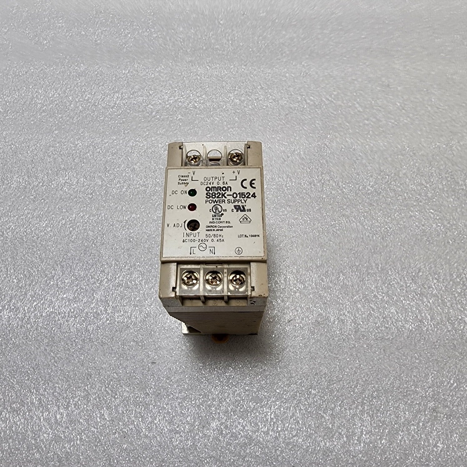 OMRON S82K-01524 POWER SUPPLY 24VDC 0.6A