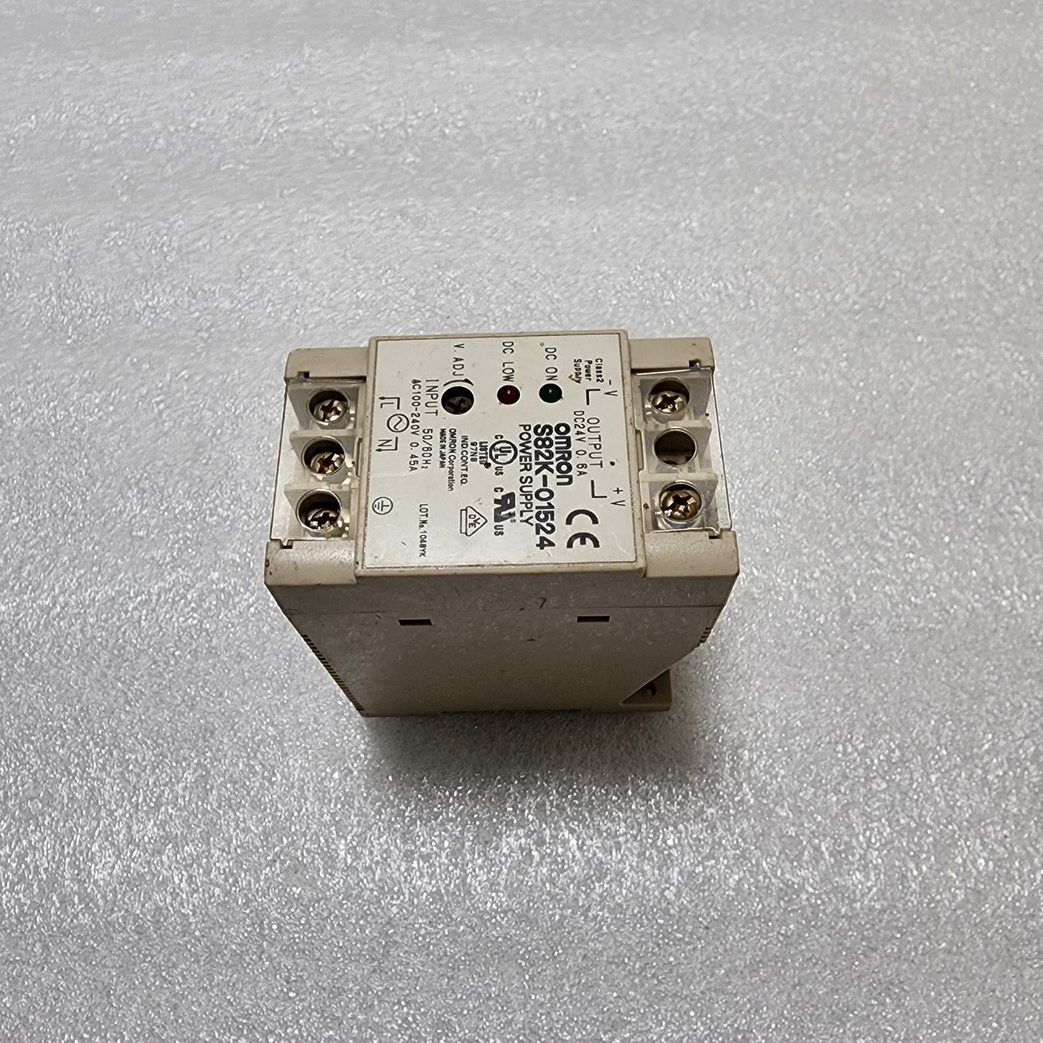 OMRON S82K-01524 POWER SUPPLY 24VDC 0.6A