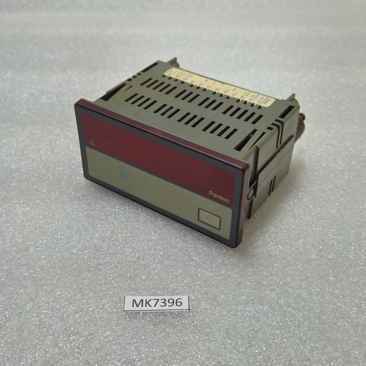 PANTEC DPI 35 DIGITAL PANEL METER V3D30XX02 8-32VDC