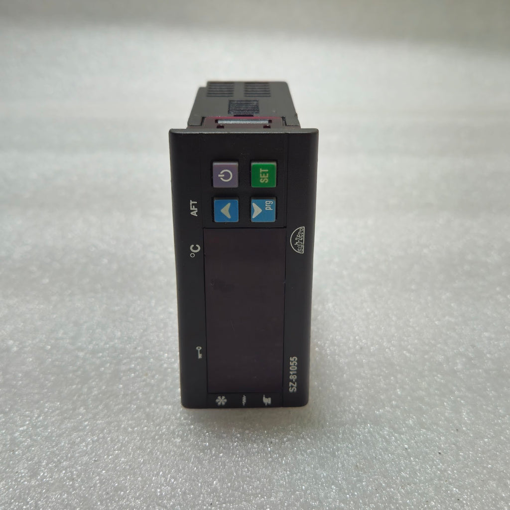 SUB-ZERO SZ-81055 TEMPERATURE CONTROLLER 9V AC/DC