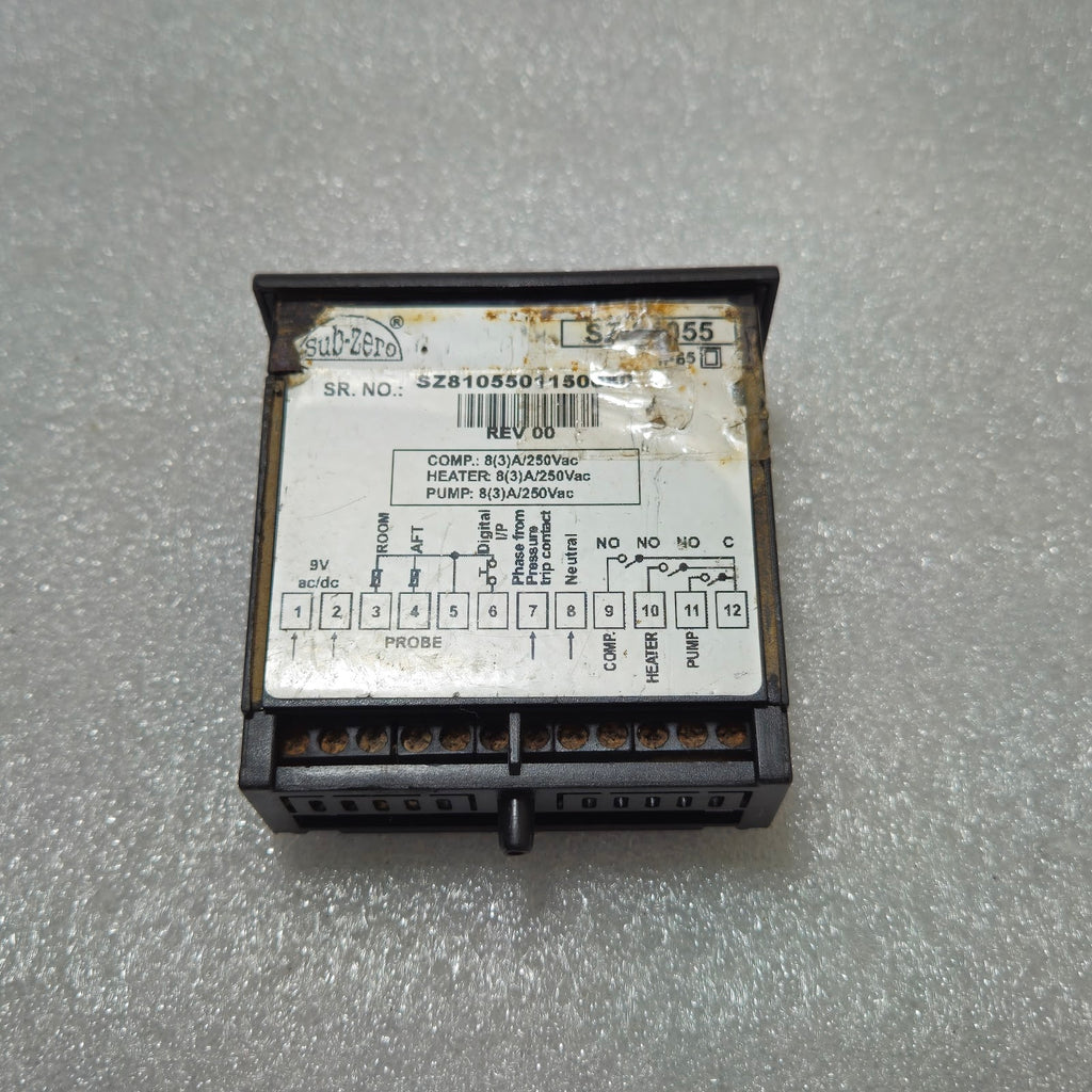 SUB-ZERO SZ-81055 TEMPERATURE CONTROLLER 9V AC/DC