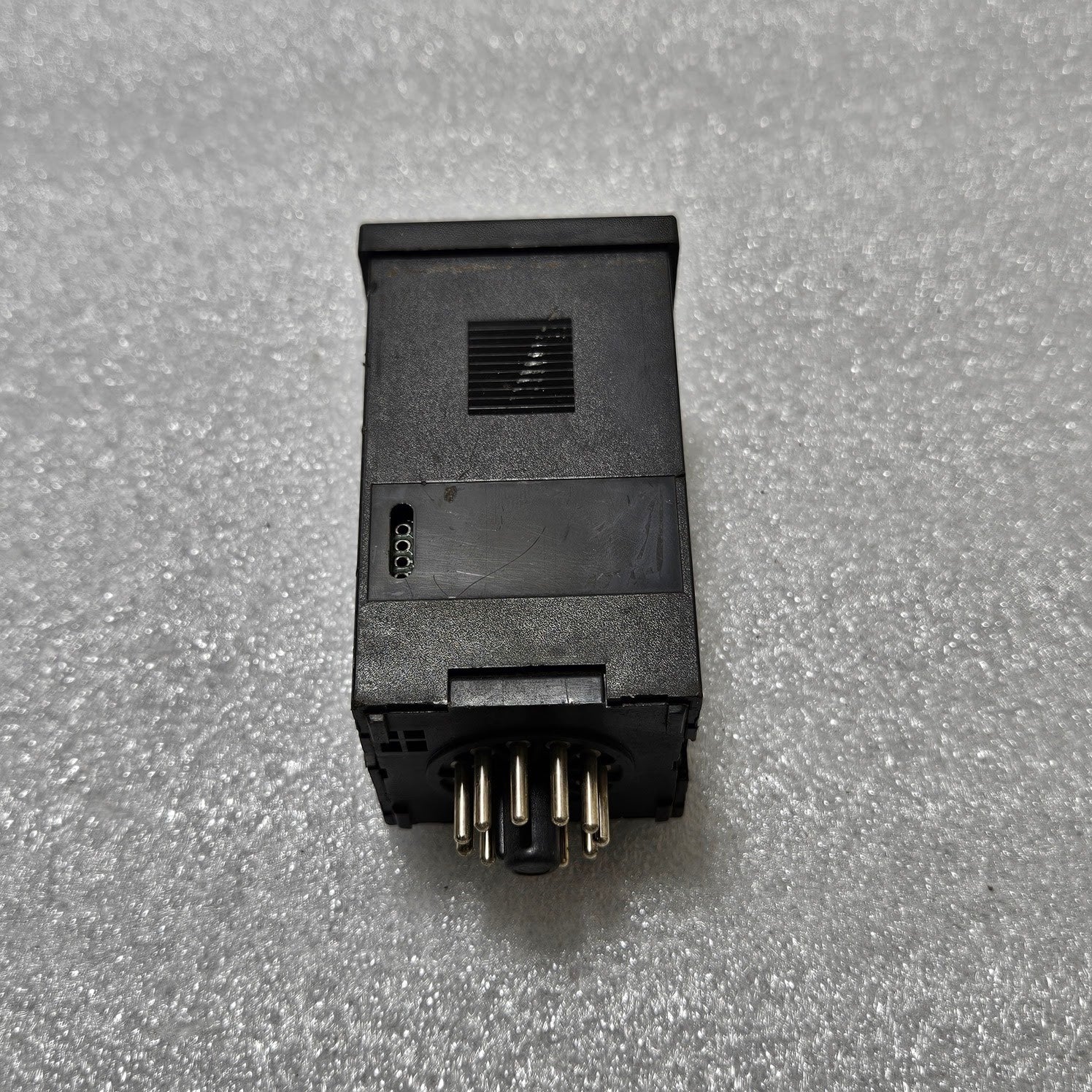 FUJI ELECTRIC PXZ4TAY2-5VC26-D TEMPERATURE CONTROLLER