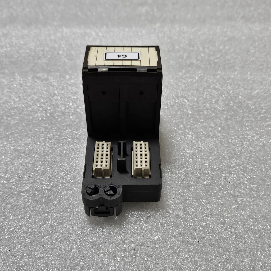 FISHER ROSEMOUNT KJ4001X1-CJ1 32-CHANNEL TERMINAL BLOCK 12P1902X032 REV C