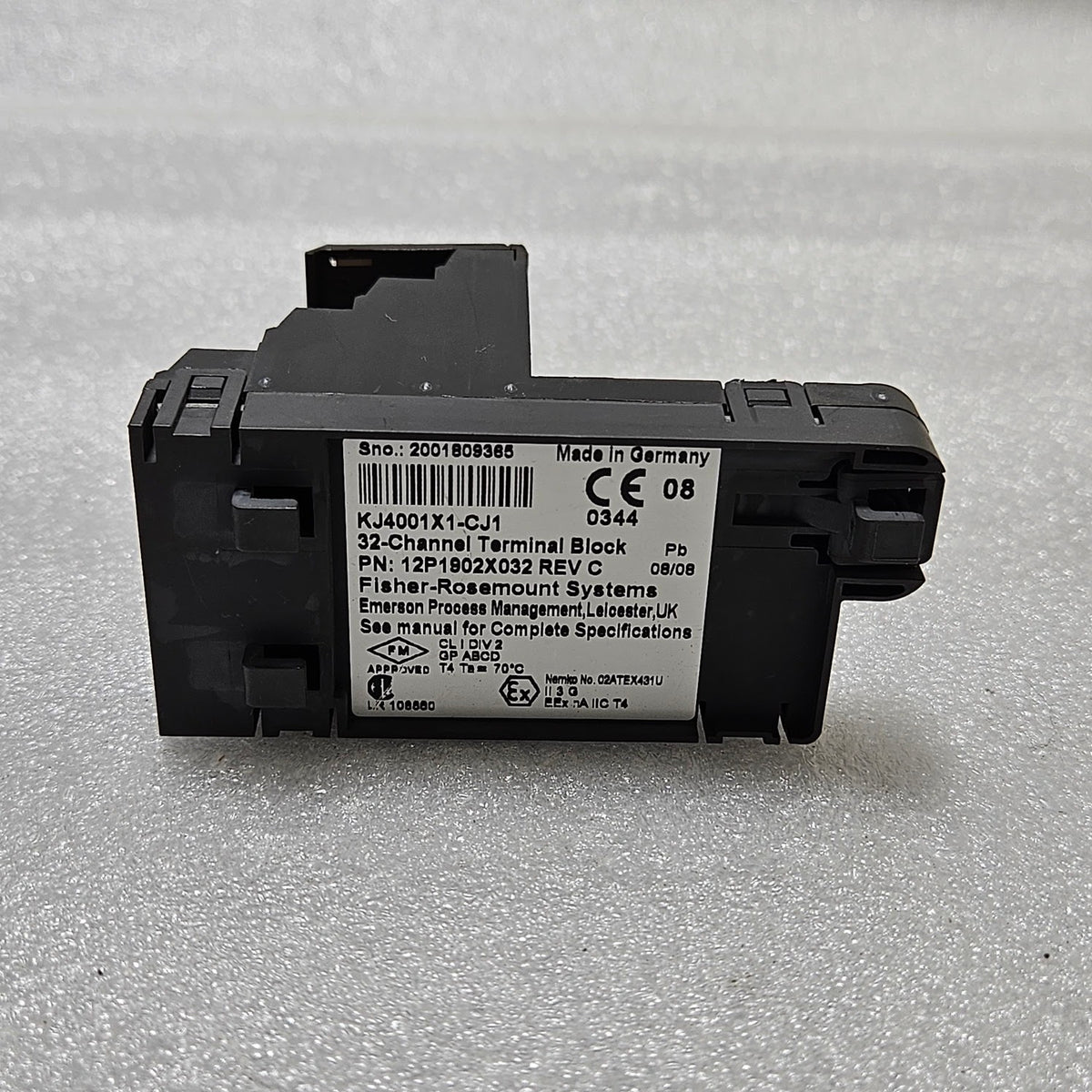 FISHER ROSEMOUNT KJ4001X1-CJ1 32-CHANNEL TERMINAL BLOCK 12P1902X032 REV C