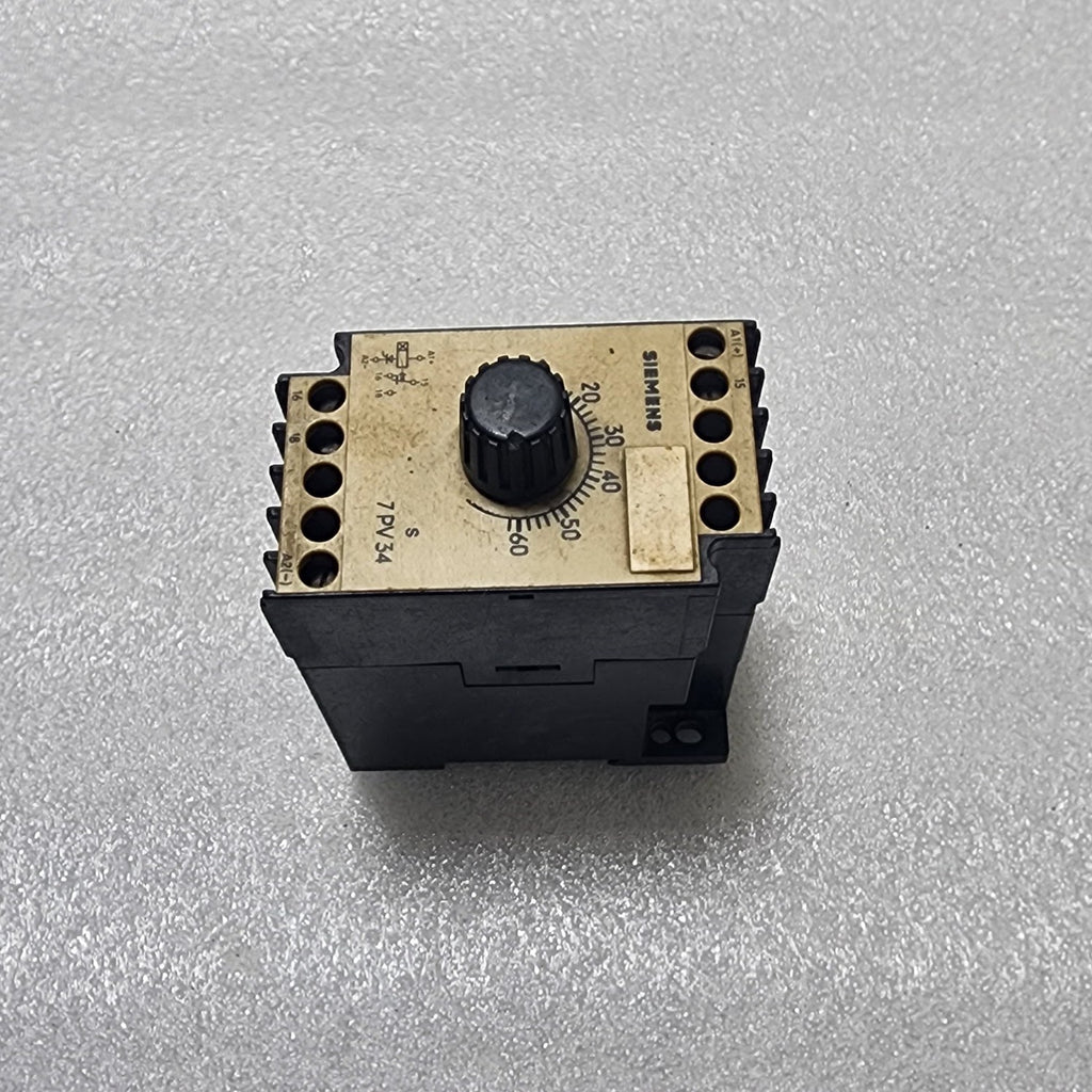 SIEMENS 7PV3450-1AA TIMER RELAY 24VAC-DC 0/4-60S