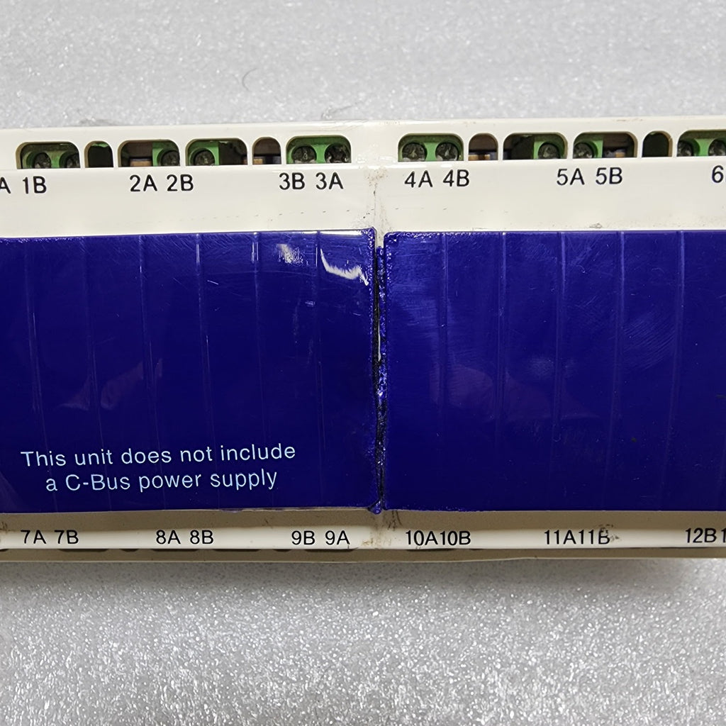 CLIPSAL L5512RVF 12-CHANNEL VOLTAGE FREE RELAY