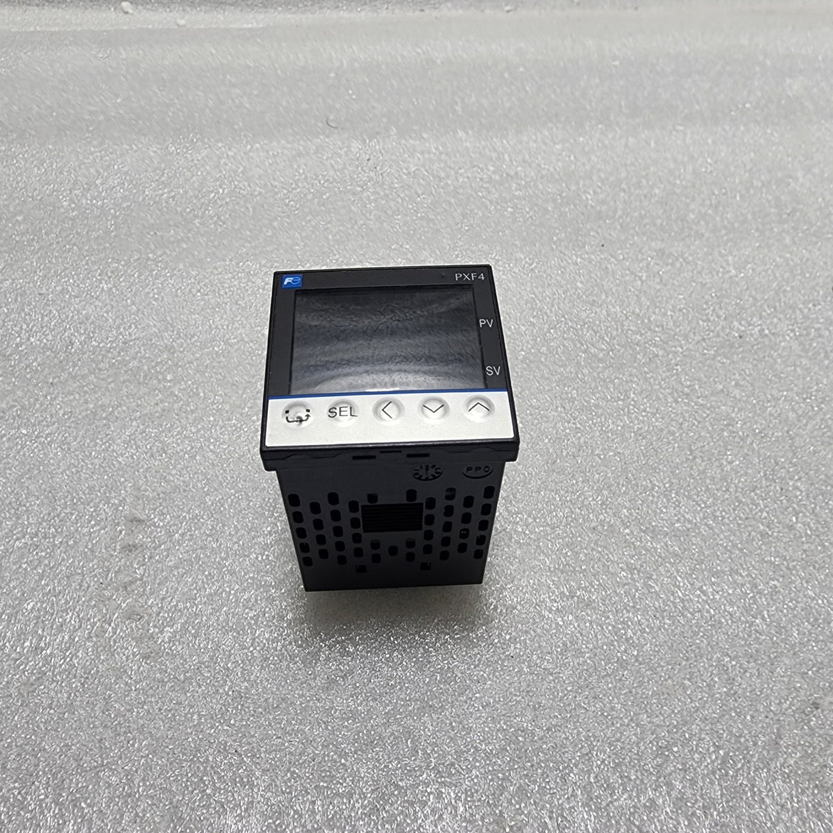 FUJI ELECTRIC PFX4ABY2-1V100 PTC TEMPERATURE CONTROLLER