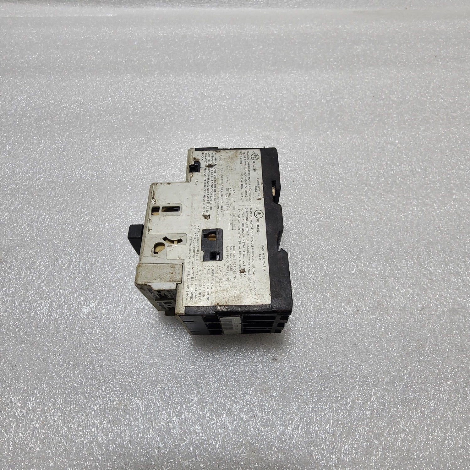 ALLEN BRADLEY CAT 140M-C2E-B63 SER A MOTOR CIRCUIT BREAKER