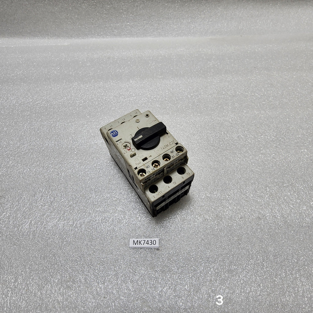 ALLEN BRADLEY CAT 140M-C2E-B63 SER A MOTOR CIRCUIT BREAKER