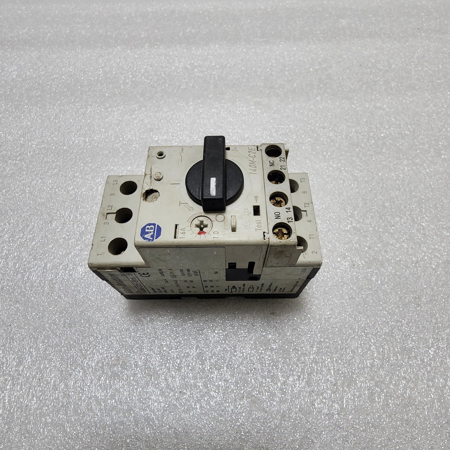 ALLEN BRADLEY CAT 140M-C2E-B16 SER B MOTOR CIRCUIT BREAKER