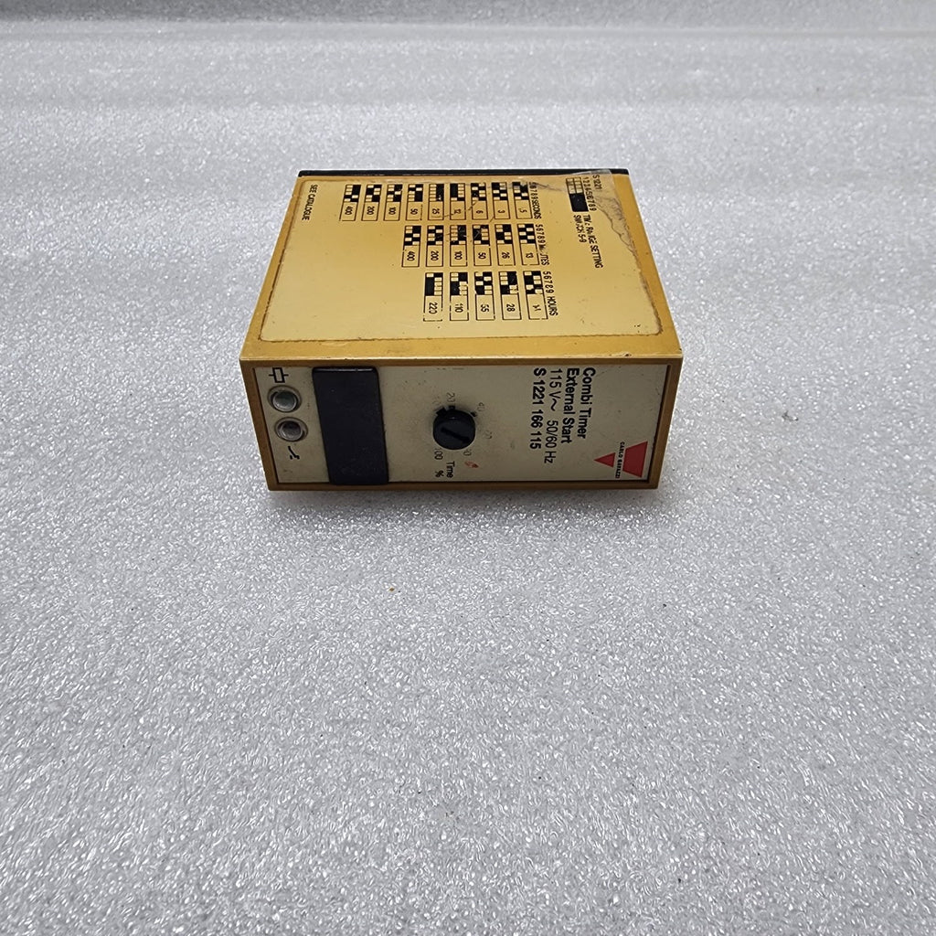 CARLO GAVAZZI S 1221 166 115 COMBI TIMER EXTERNAL START 115V