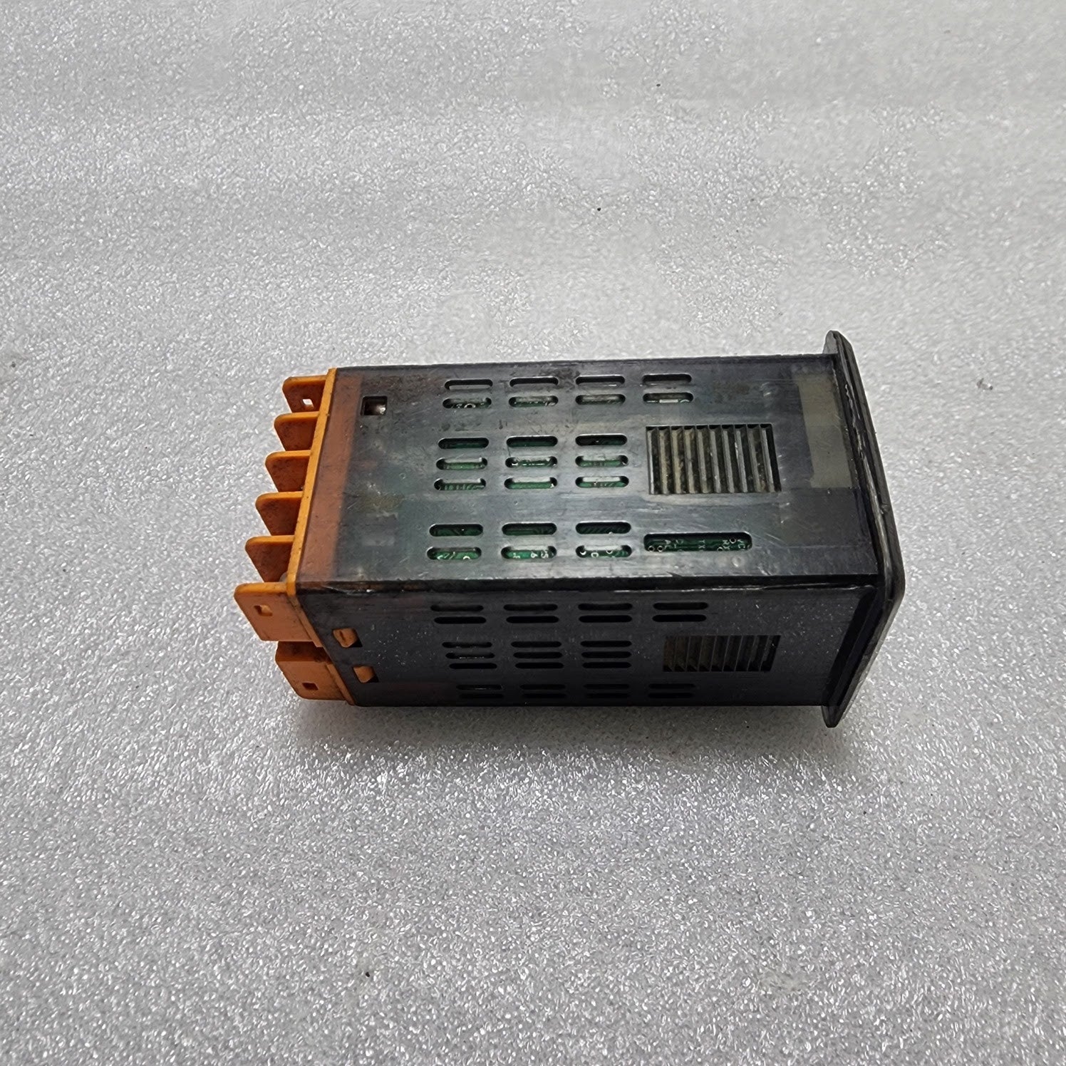 SELEC TC544A TEMPERATURE CONTROLLER 85-270V AC/DC