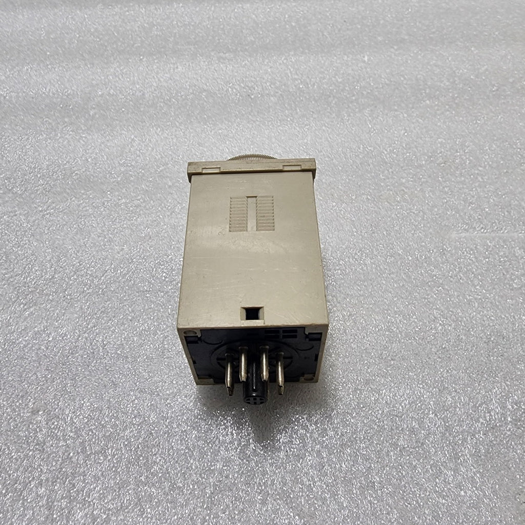 OMRON H3BA-N8H MULTIFUNCTION TIMER 24VDC LOT OF 3 UNIT