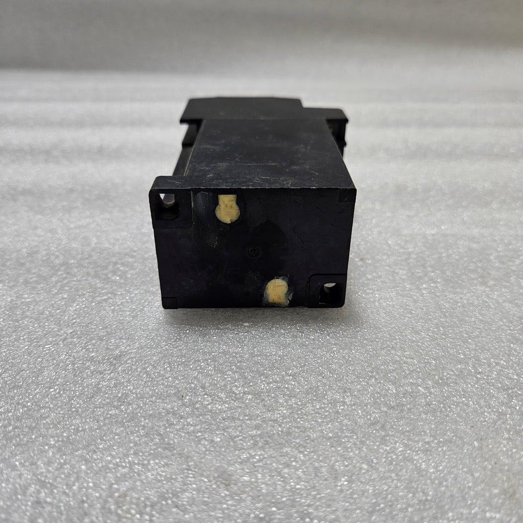MITSUBISHI Y-1 TRIP CHECK DEVICE LN422N140-1 100-120V