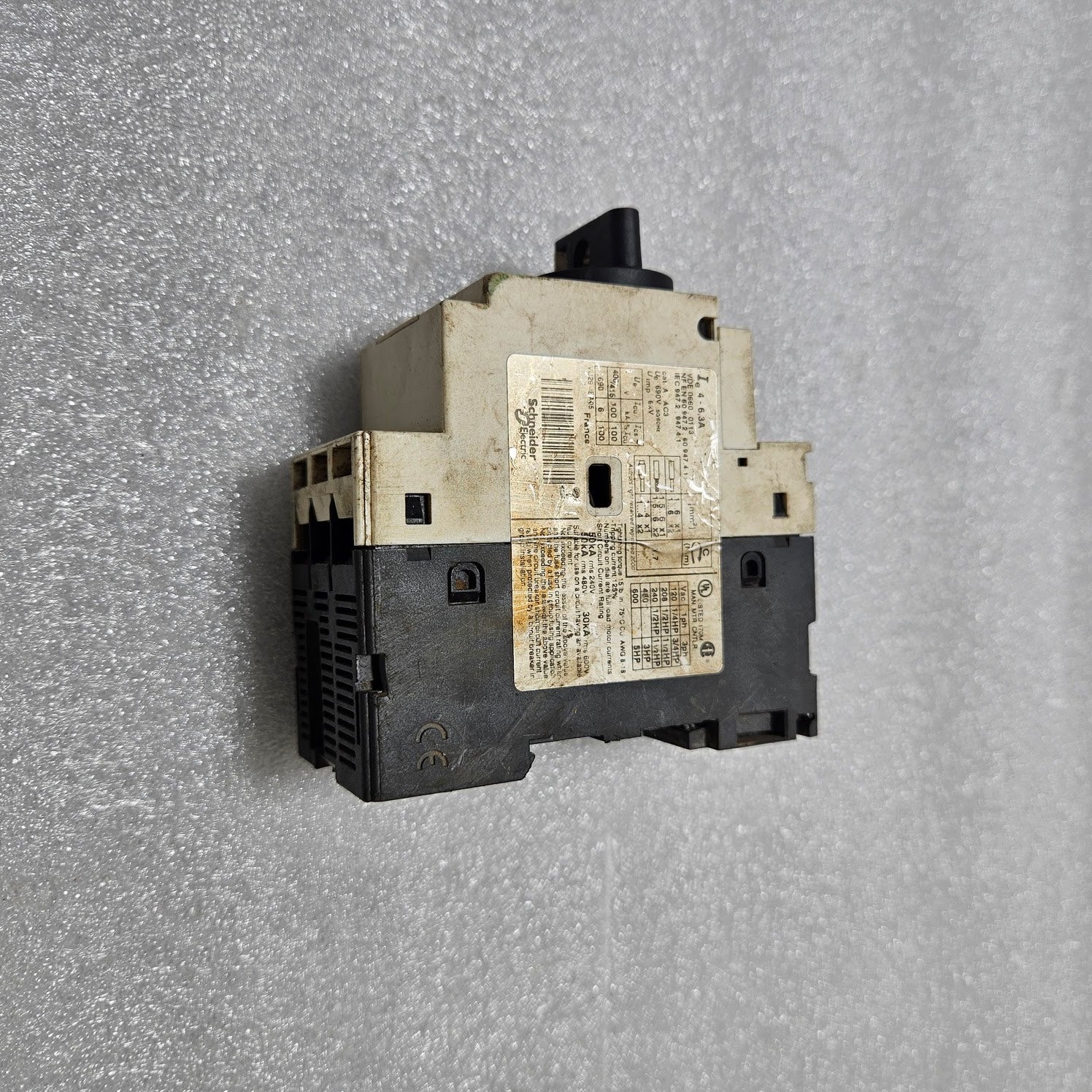 TELEMECANIQUE GV2-P 10 MOTOR CIRCUIT BREAKER 4-6.3A