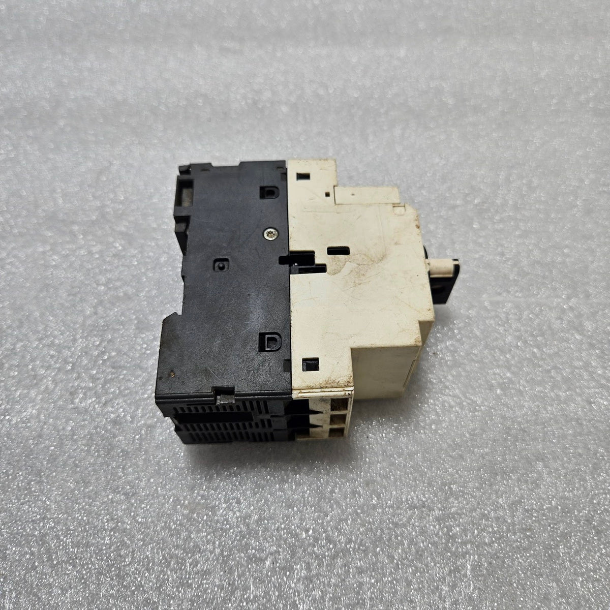 TELEMECANIQUE GV2-P 10 MOTOR CIRCUIT BREAKER 4-6.3A