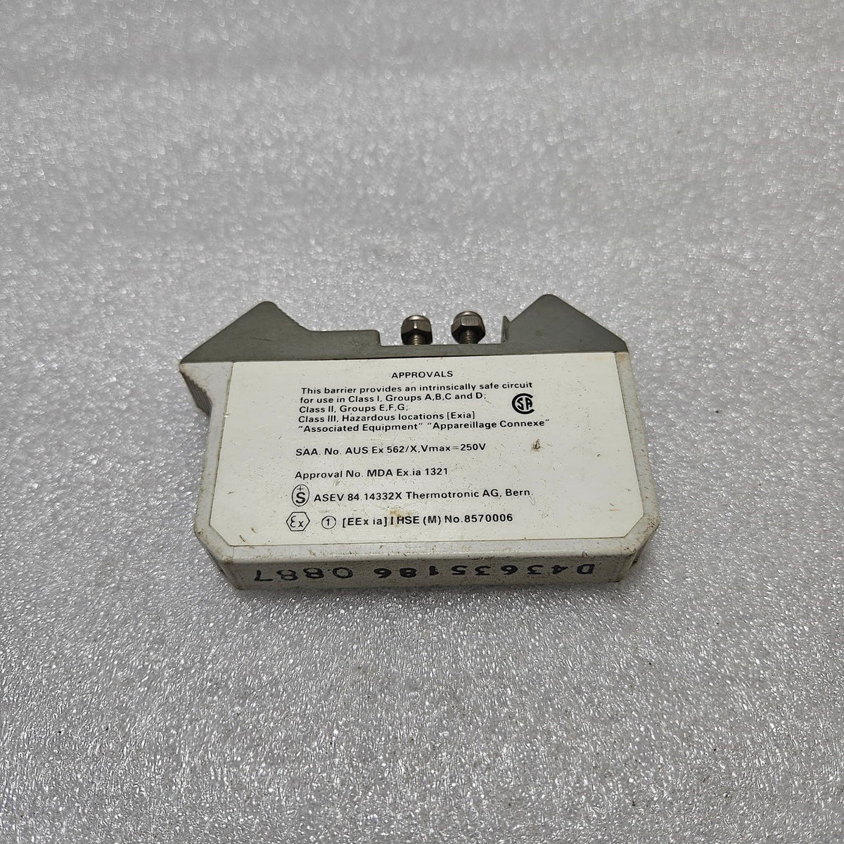 MEASUREMENT TECHNOLOGY MTL 755AC SHUNT DIODE SAFETY BARRIER