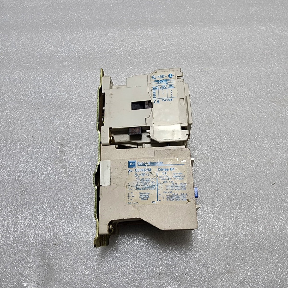 CUTLER AN18BN0 CIRCUIT BREAKER 18A C320KGS1