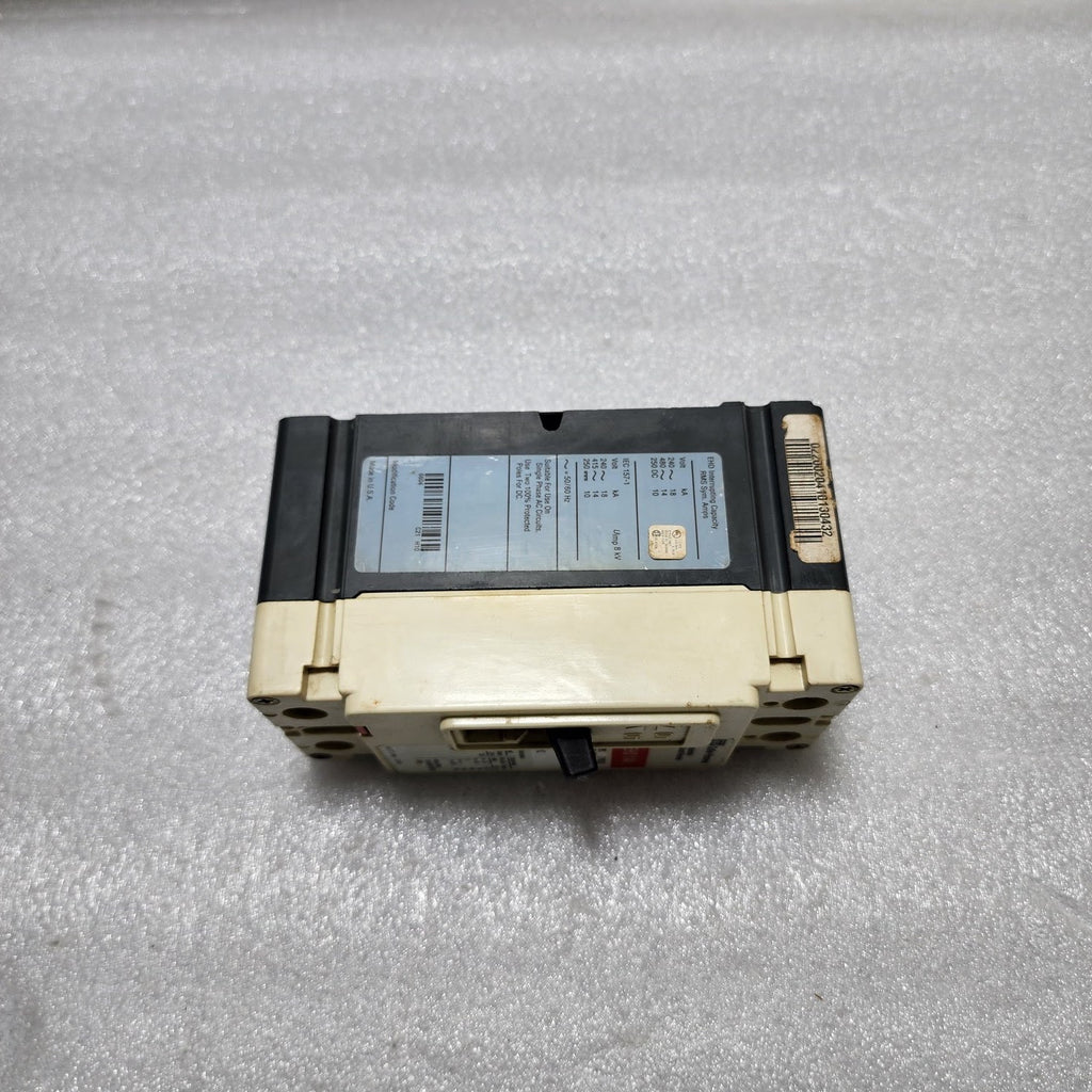 CUTLER HAMMER EHD 14K CIRCUIT BREAKER 40A EHD2040L 6638C93G89