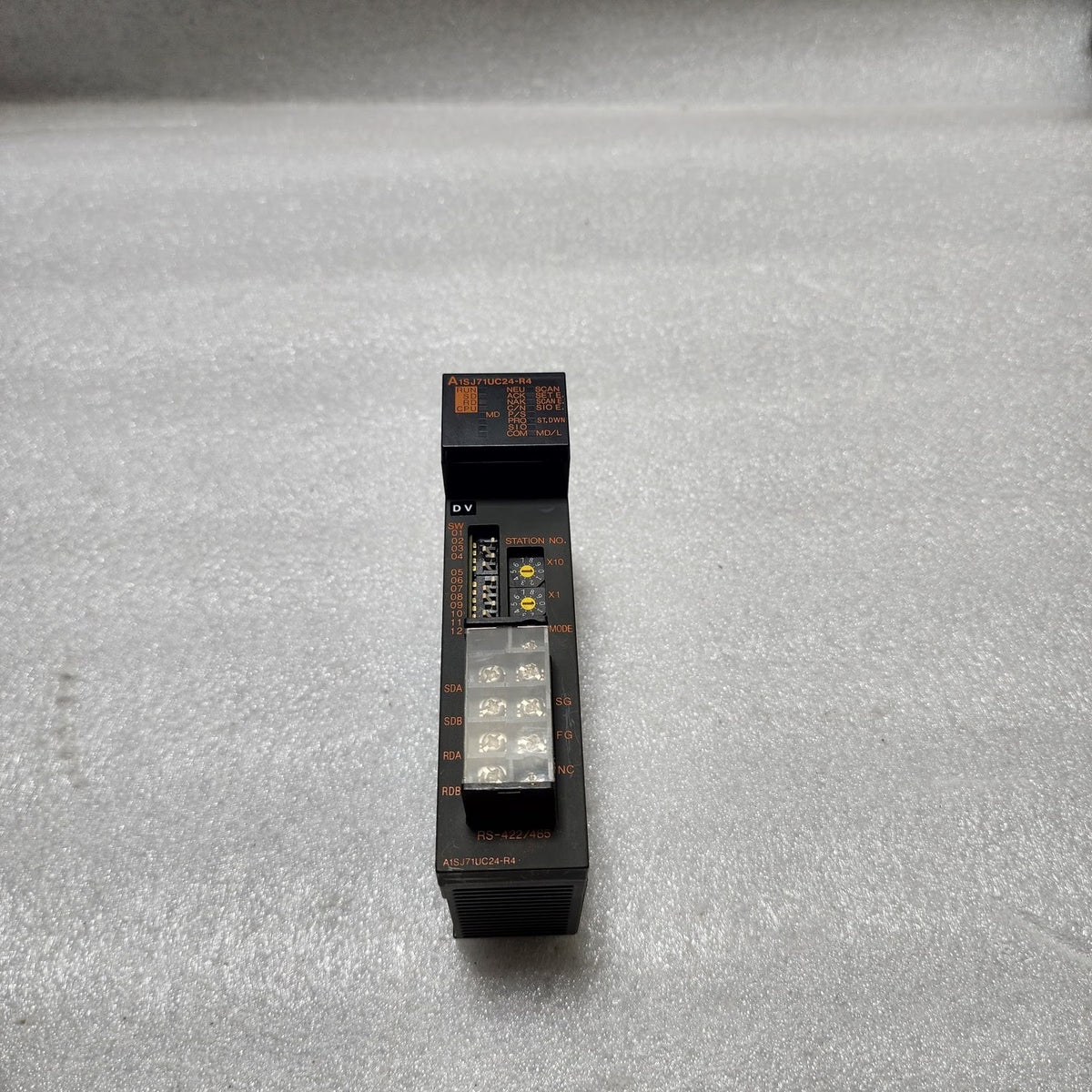 MITSUBISHI A1SJ71UC24-R4 RS-422/RS-485 UNIT