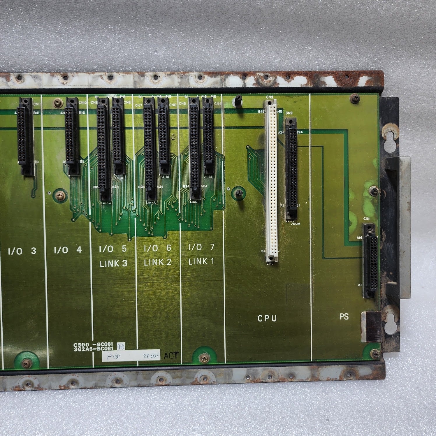 OMRON C500-BC081 3G2A5-BC081 BASE UNIT