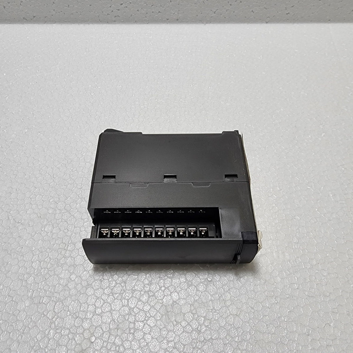 FUJI ELECTRIC NP1X1606-W DIGITAL INPUT MODULE
