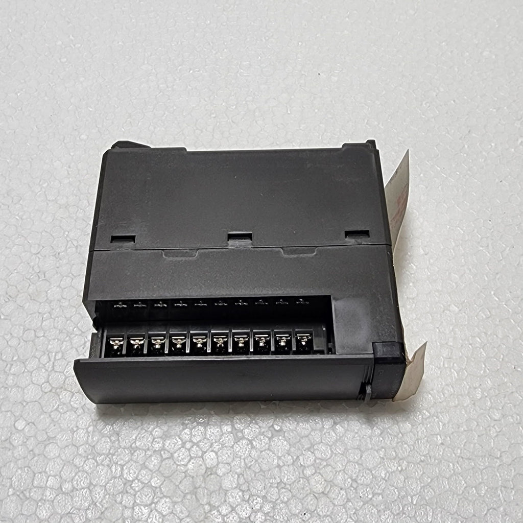 FUJI ELECTRIC NP1Y16T09P6 DIGITAL OUTPUT MODULE