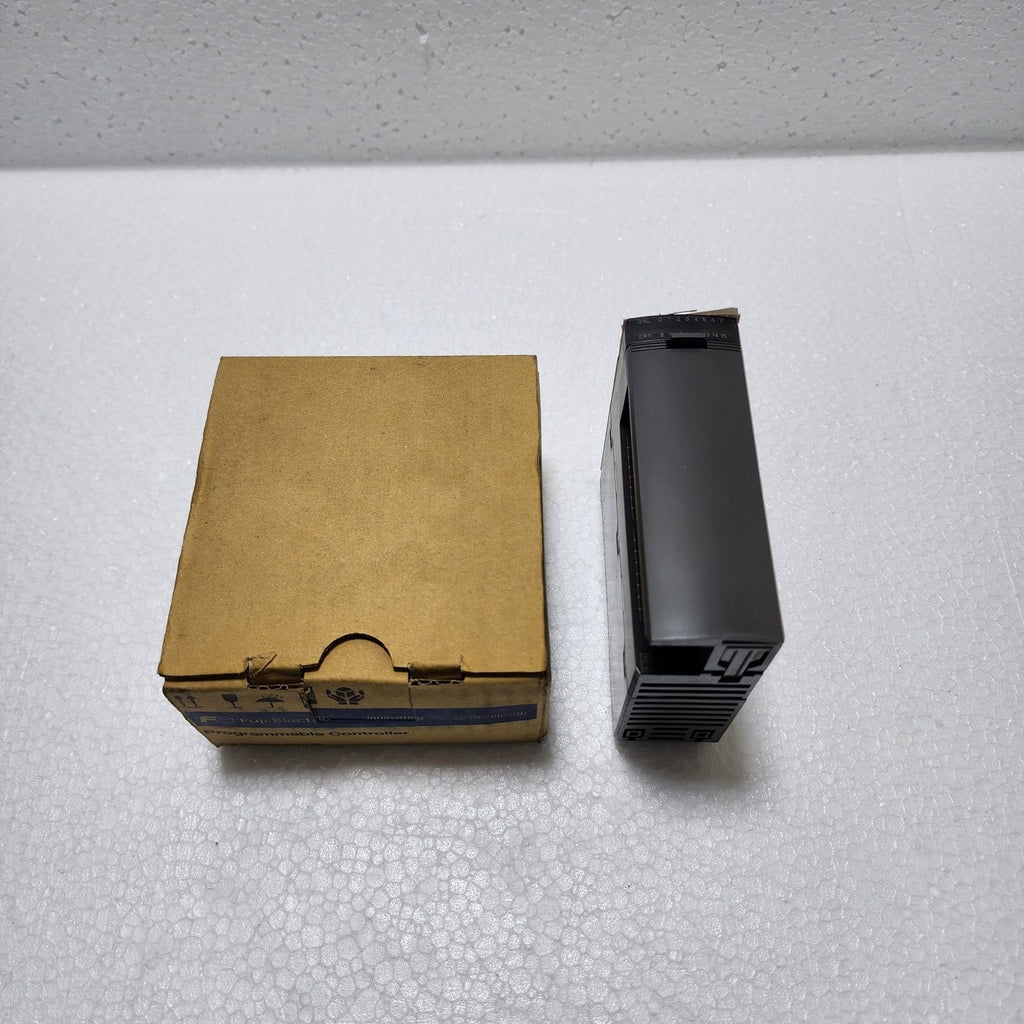 FUJI ELECTRIC NP1Y16R-08 DIGITAL OUTPUT MODULE