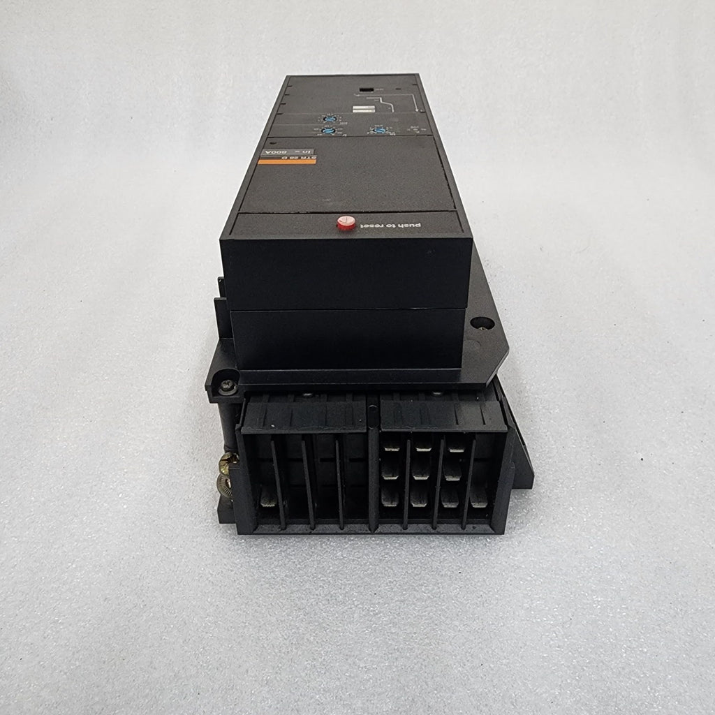 MERLIN GERIN STR28D CIRCUIT BREAKER TRIP CONTROL UNIT 800A TF2979
