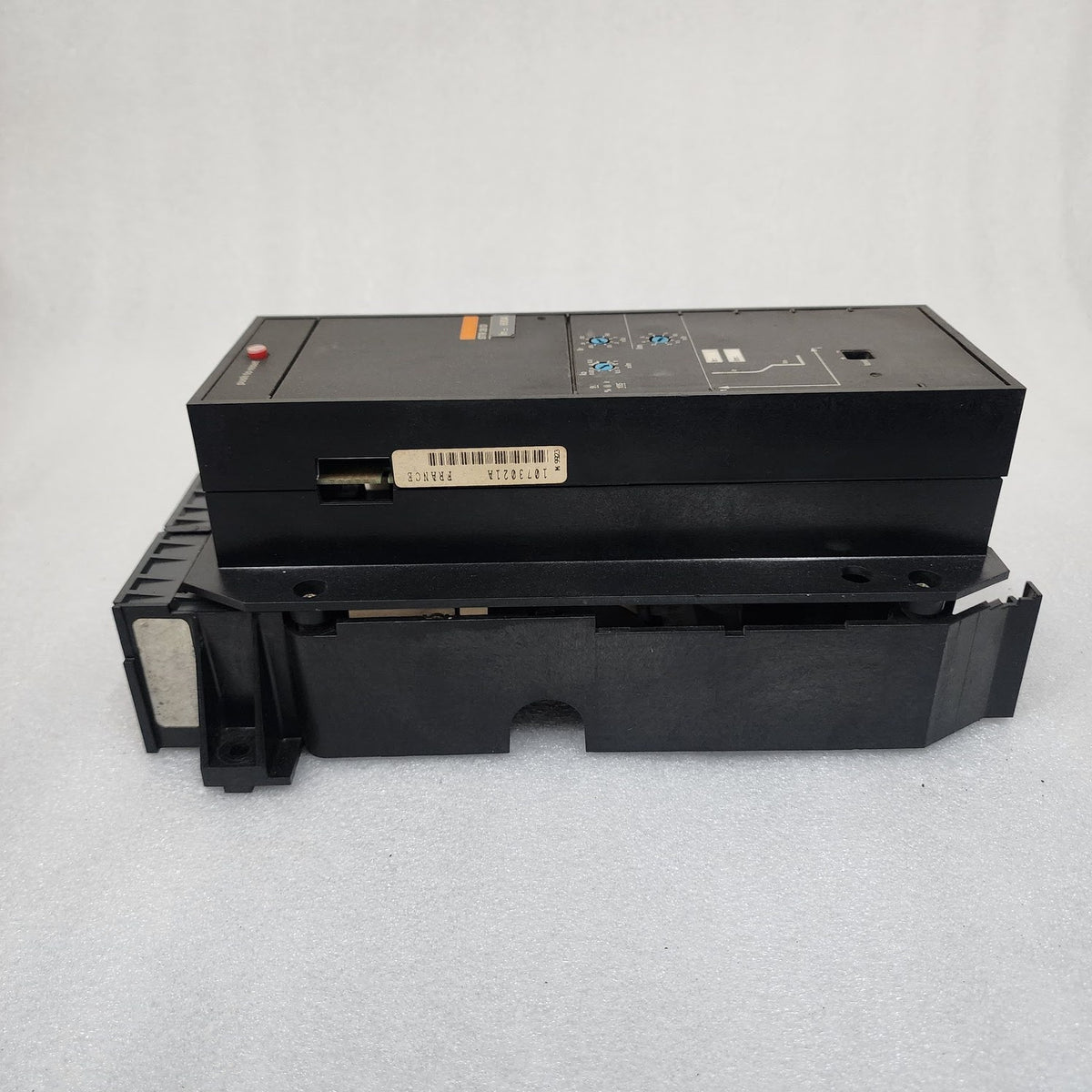 MERLIN GERIN STR28D CIRCUIT BREAKER TRIP CONTROL UNIT 800A TF2979