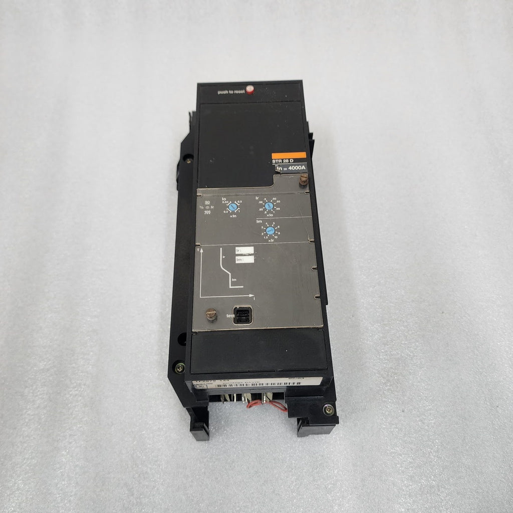 MERLIN GERIN STR28D CIRCUIT BREAKER TRIP CONTROL UNIT 4000A TF2979 144