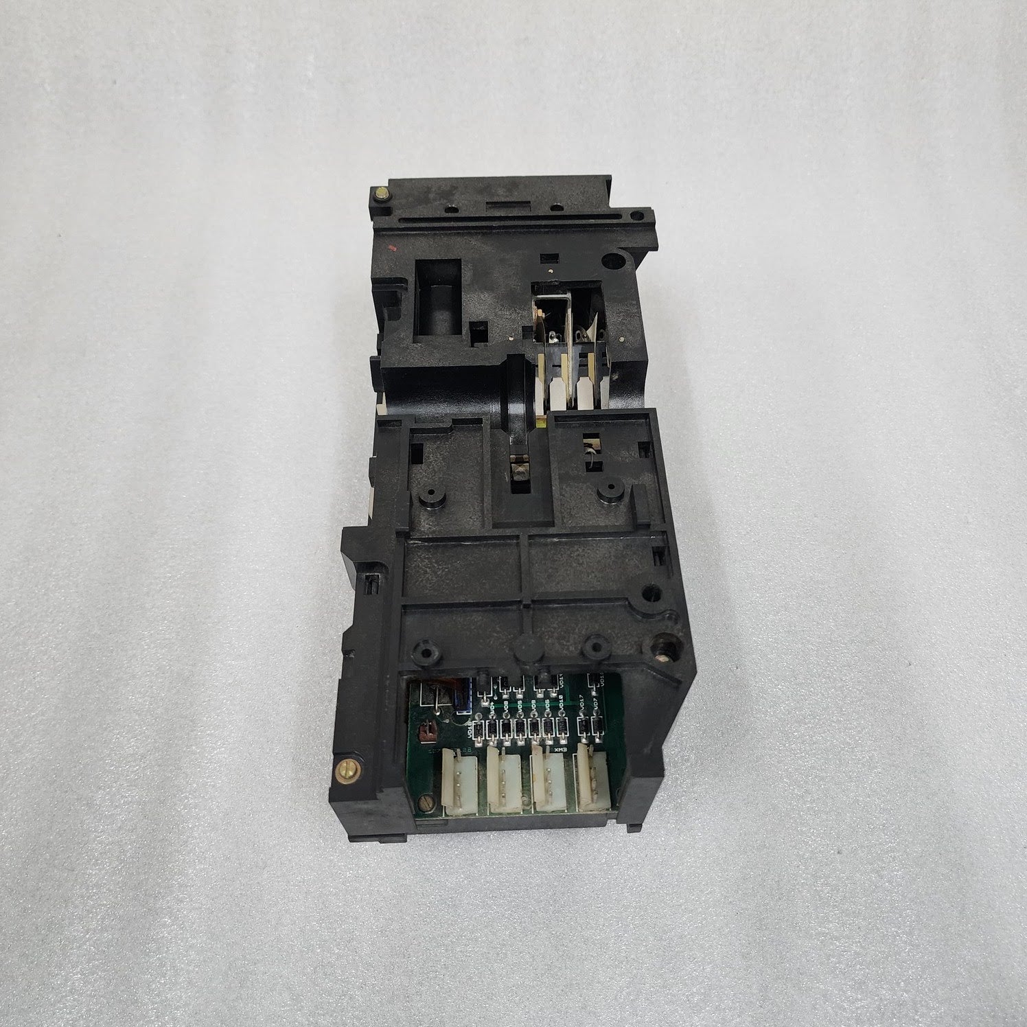 MERLIN GERIN ST208D CIRCUIT BREAKER CONTROL TRIP UNIT 250A 685787