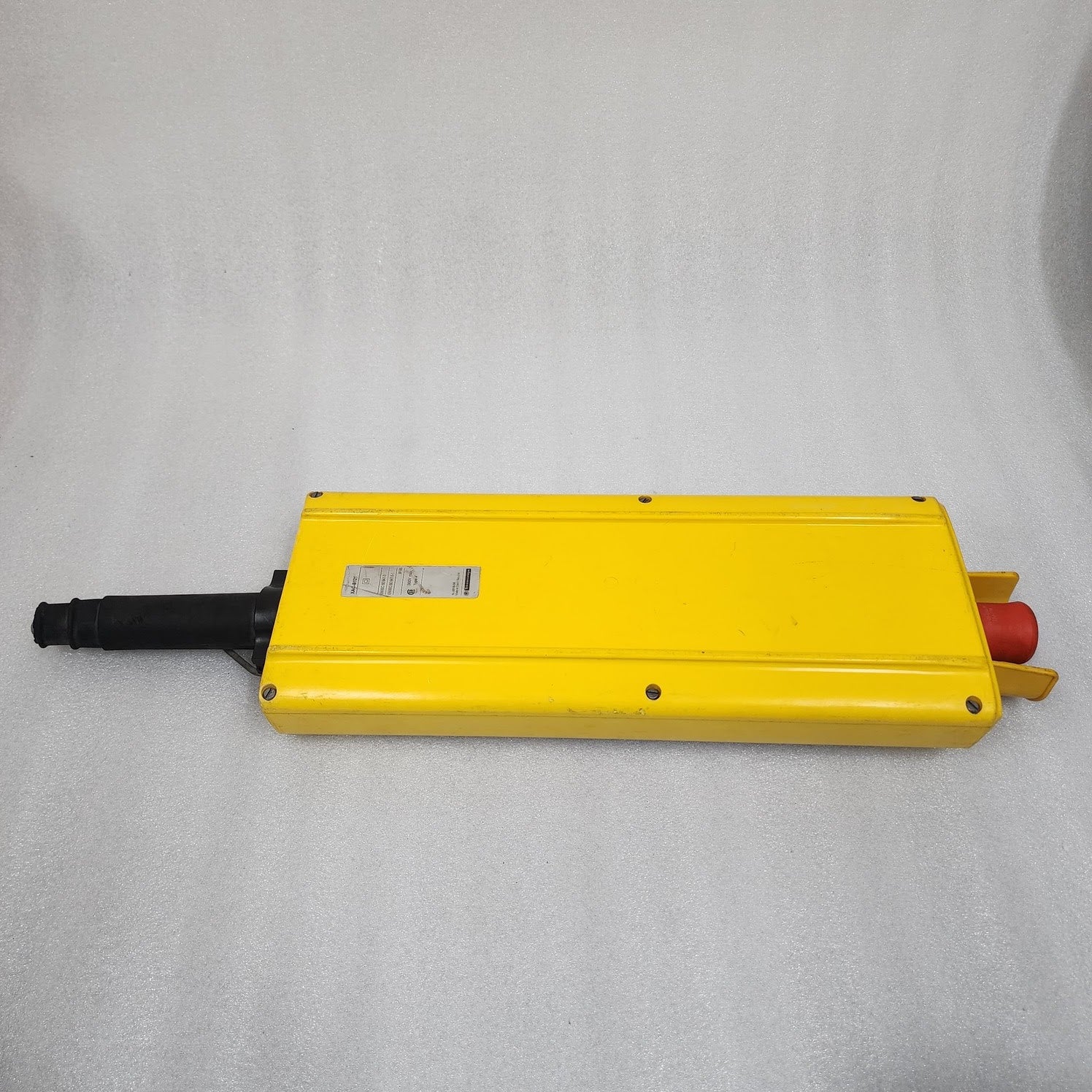 TELEMECANIQUE XAC-B121 PENDANT CONTROL STATION
