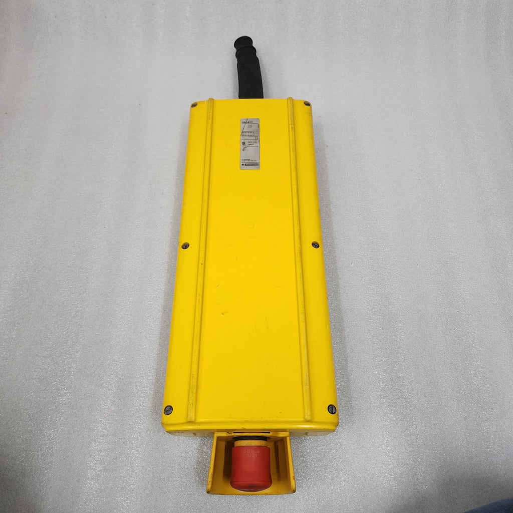 TELEMECANIQUE XAC-B121 PENDANT CONTROL STATION