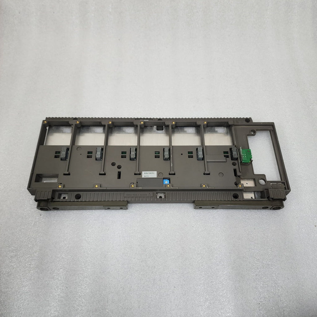 YOKOGAWA B9236RC A01 BASE PLATE
