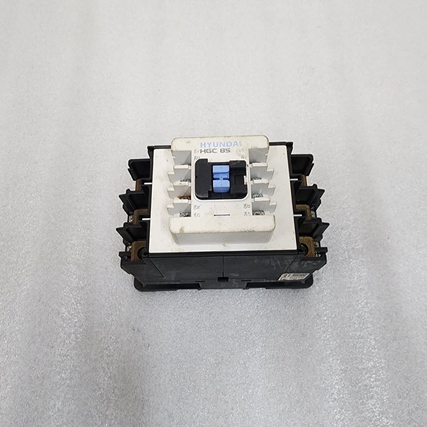 HYUNDAI HGC85 3-POLE CIRCUIT BREAKER 125A 440V