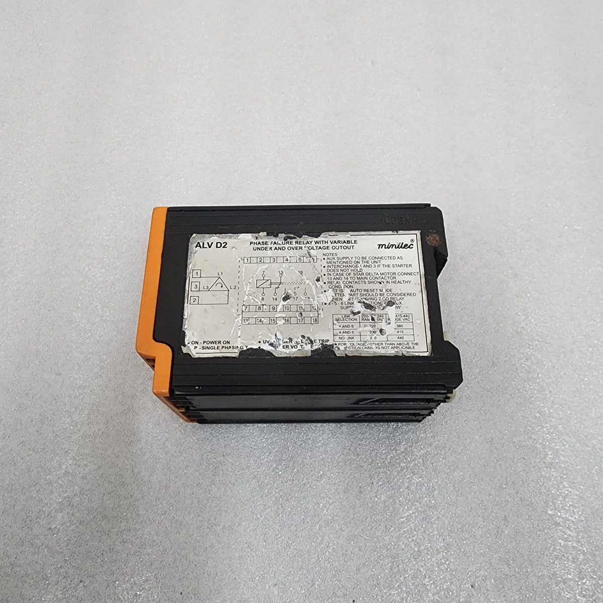 MINILEC ALV D2 PHASE FAILURE RELAY 380-415-440VAC