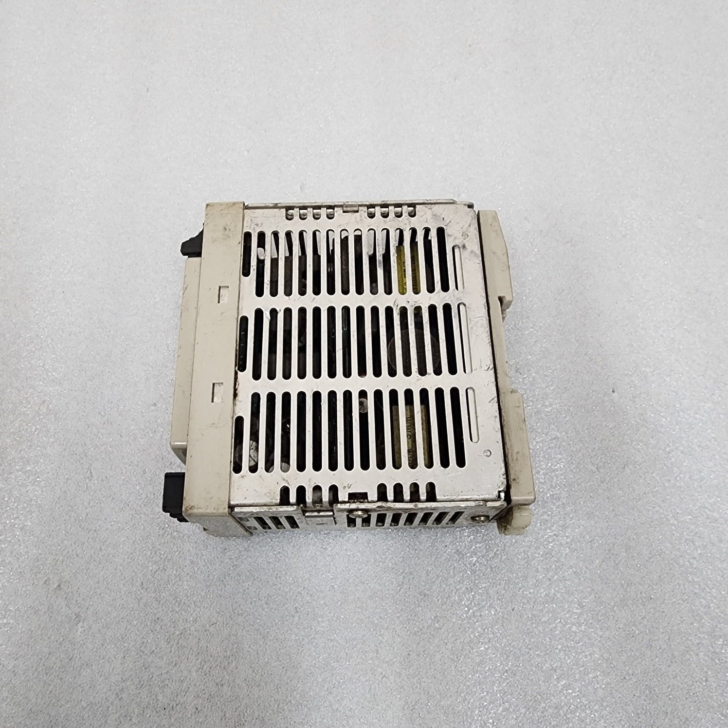 OMRON S8VE-12024 POWER SUPPLY 24VDC 5A