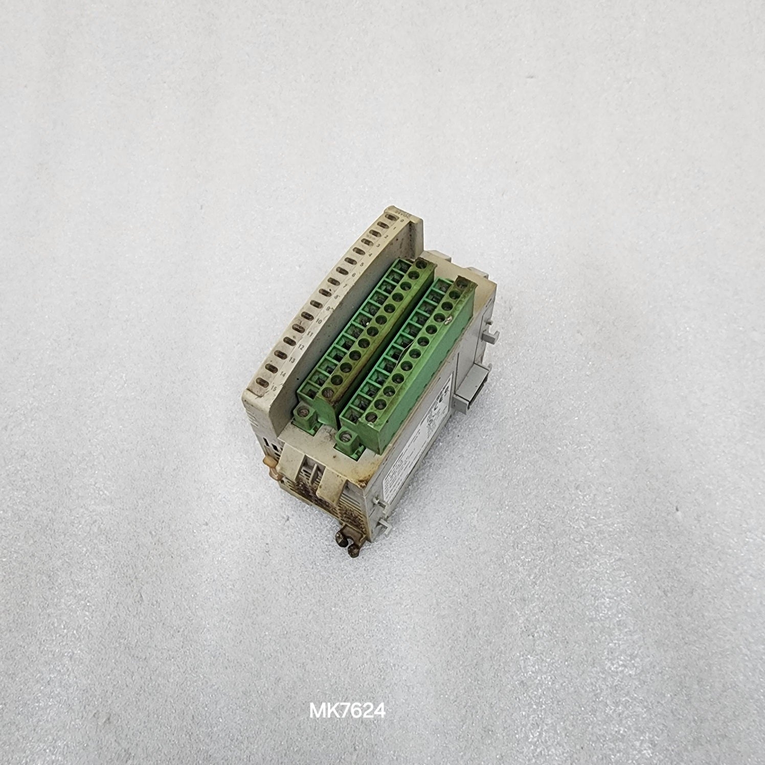 ALLEN BRADLEY CAT 2085-OB16 SER A 74829 (BODY BURNED) WORKING