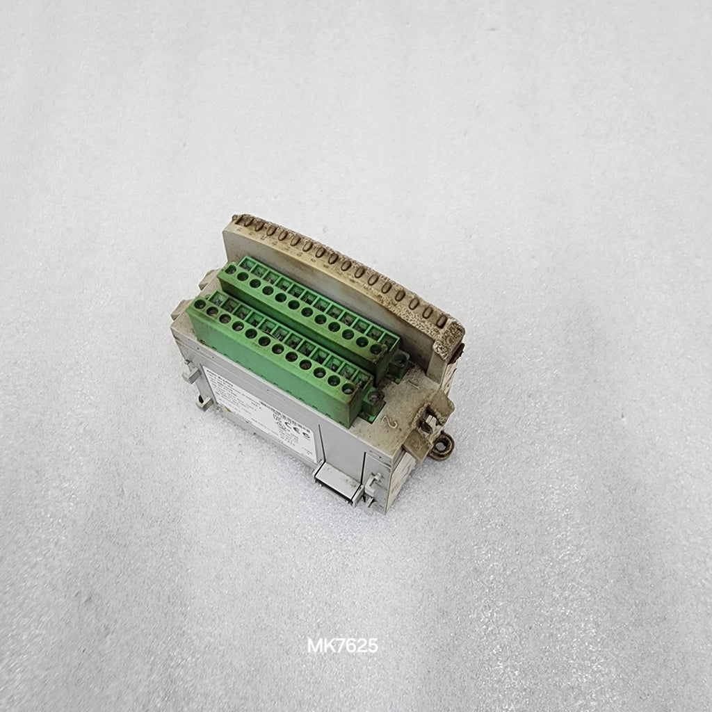 ALLEN BRADLEY CAT 2085-IQ16 SER A 74699 (BODY BURNED) WORKING
