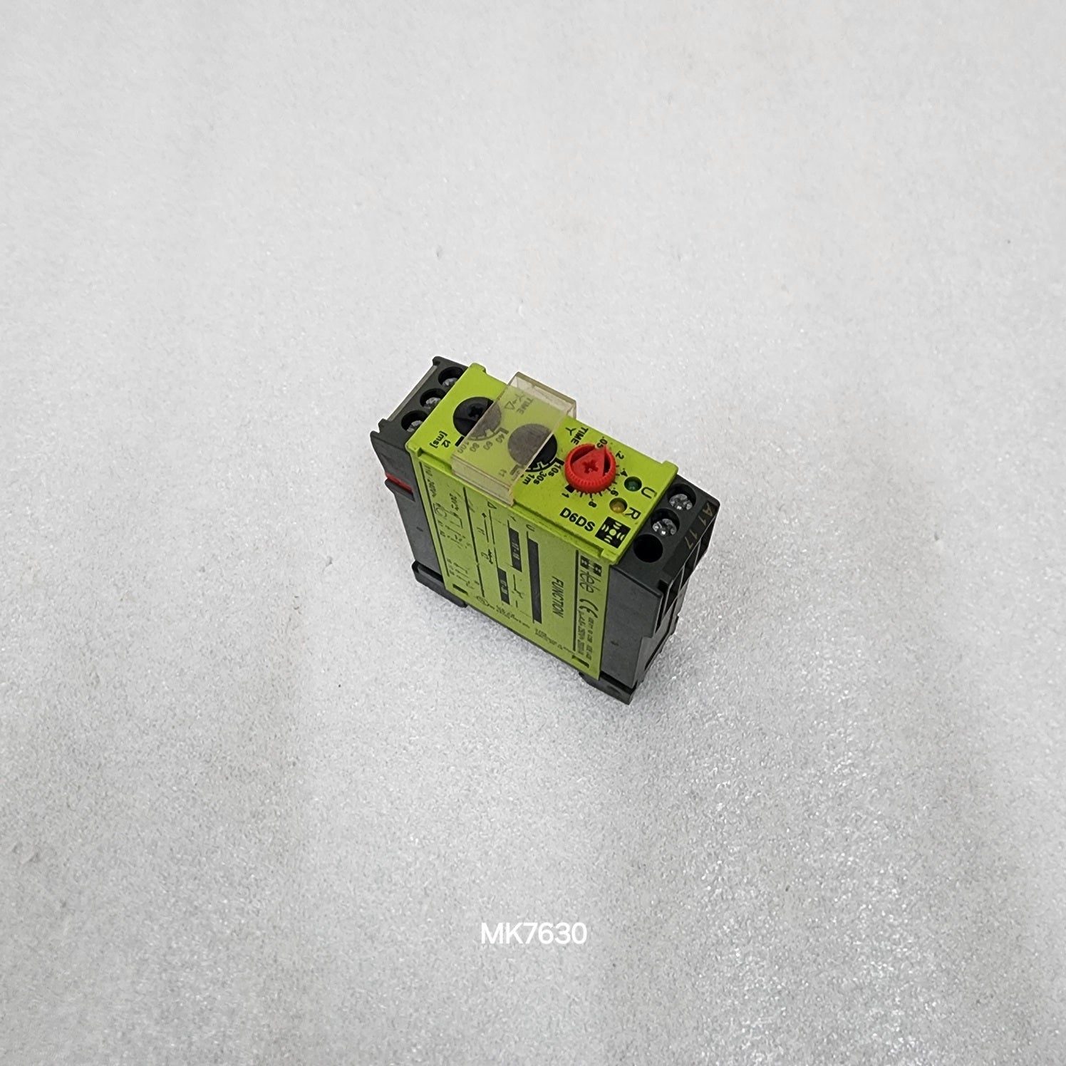 TELE D6DS TIMER RELAY 110-240VAC