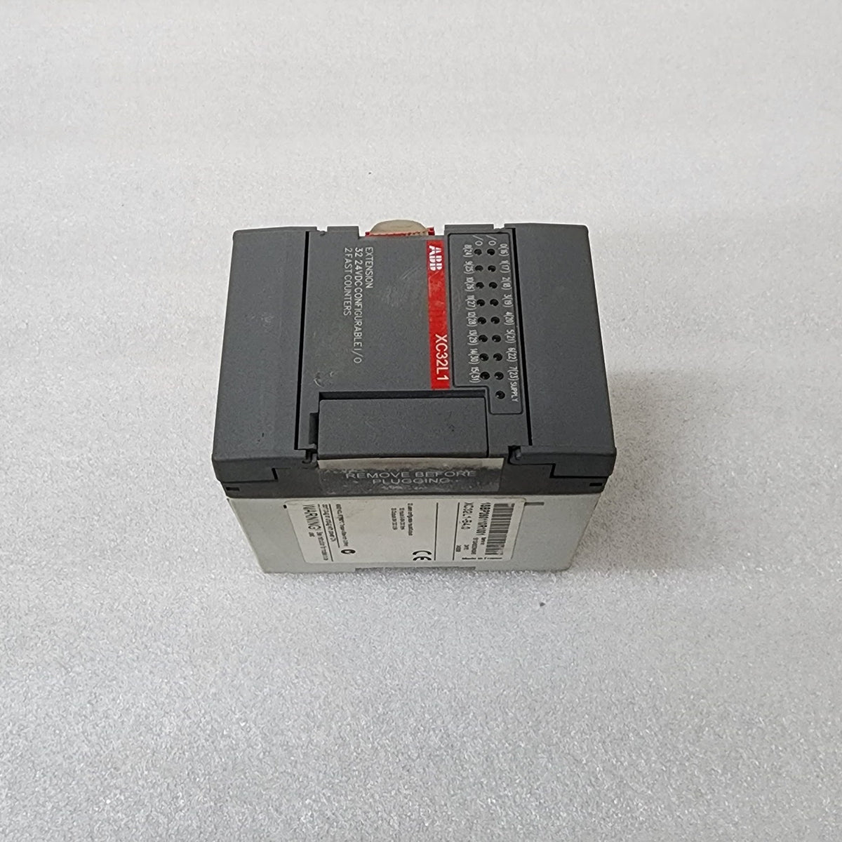 ABB XC32L1-B4.0 EXTENSION I/O MODULE 1SBP260110R1001